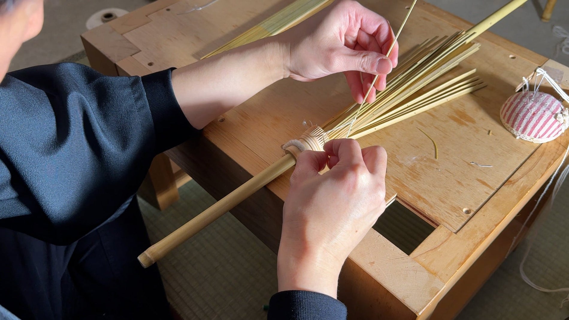 How a Wagasa Is Made - KURAKURA