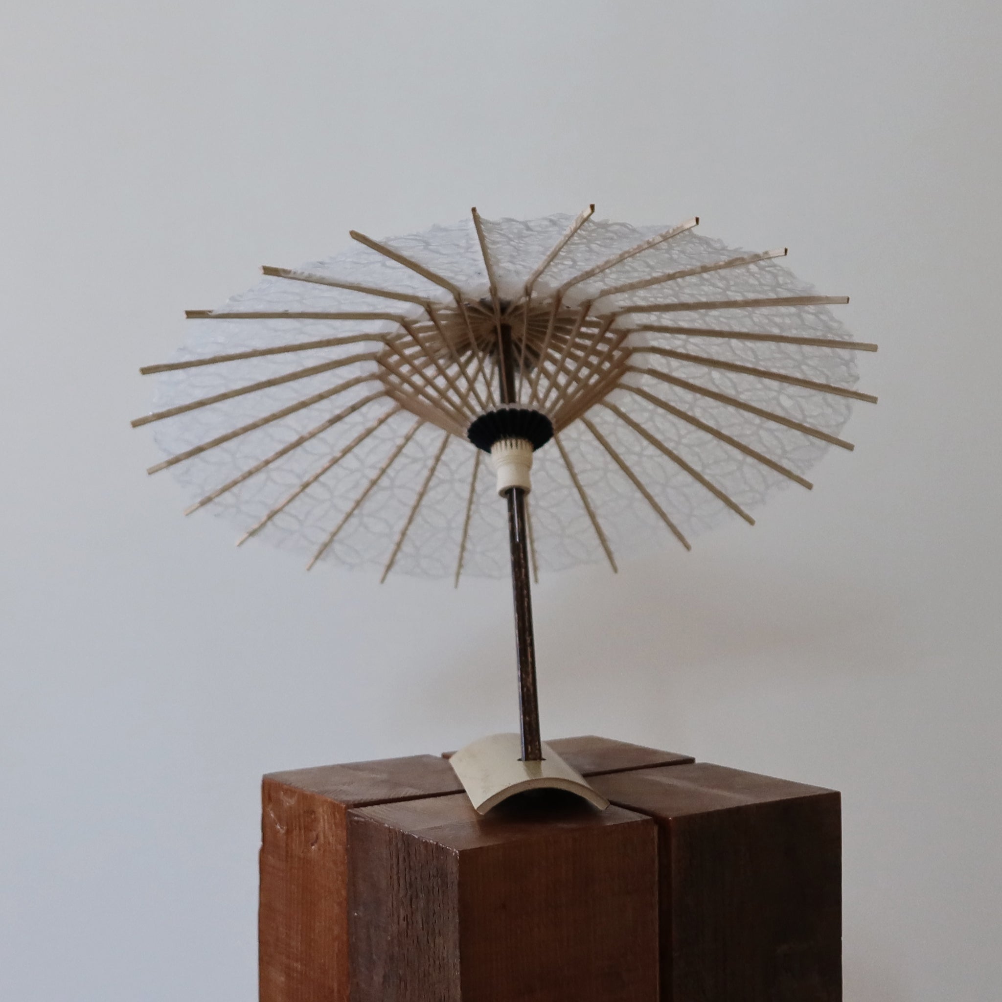 Usurahi | Hand - crafted Rakusui Lace - KURAKURA